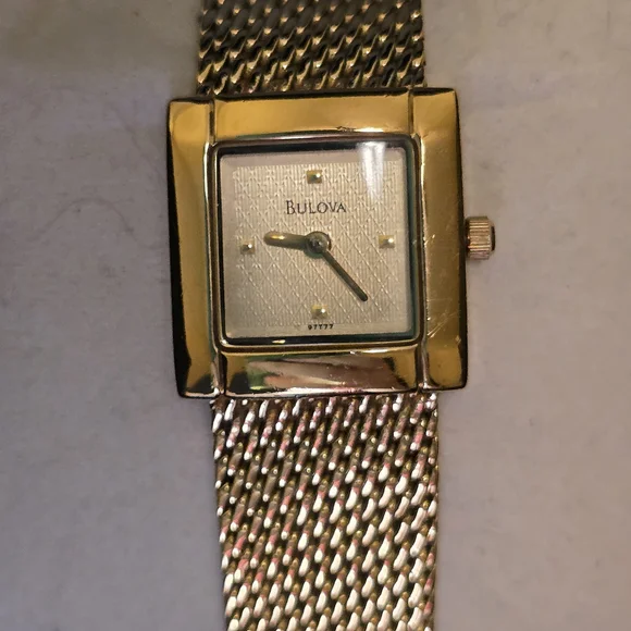Bulova Gold Mesh Watch - Picture 2 of 8